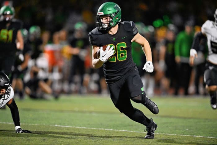 a West Linn Tualatin football Oregon October 5 2023 Leon Neuschwander 30